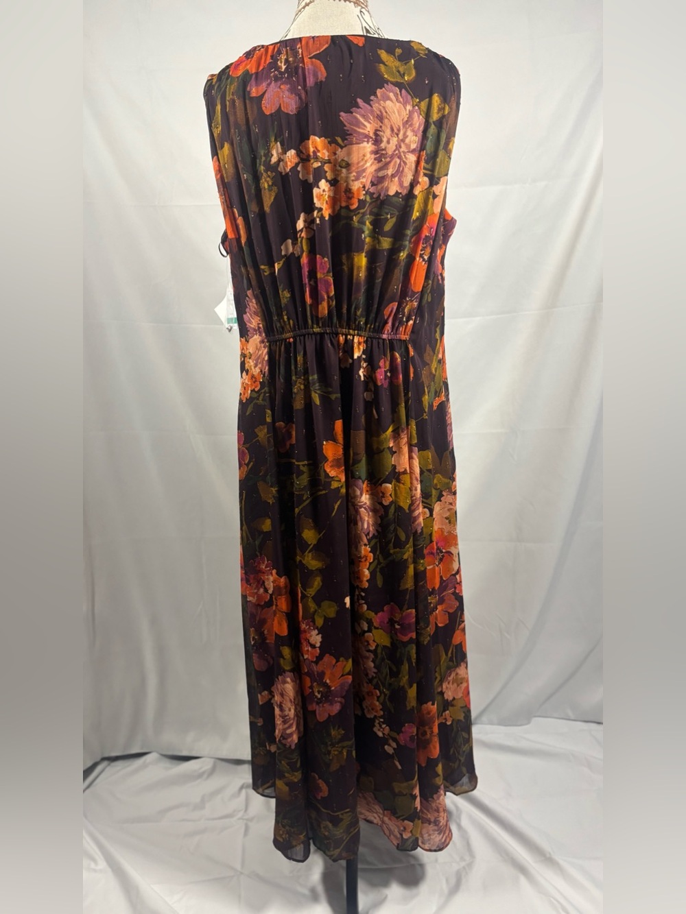 NWT Women’s Taylor Floral Smocked A-line Dress Size 16 - Picture 9 of 14